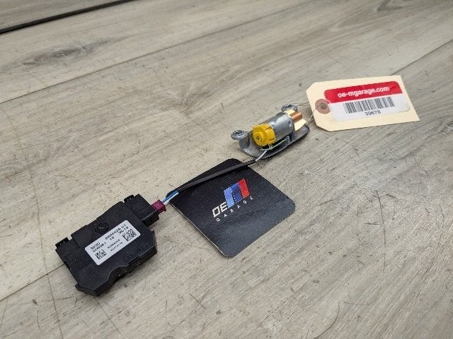 OEM BMW G05 G06 G07 G12 G30 X5 Steering Wheel Vibration Module + Generator Motor
