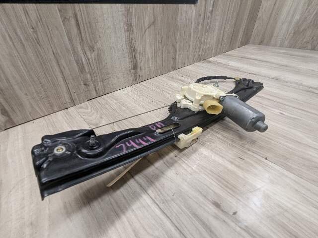 07-13 OEM BMW E70 X5 X5M Rear Left Driver Side Door Window Regulator