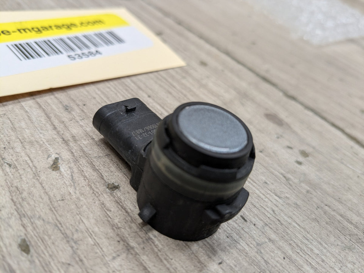2017-2023 BMW M550i G30 Bumper PDC Parking Distance Sensor 9283200 OEM BMW F15 F90 G02 G12 G30 X3 X5 Front Rear Bumper Parking Distance PDC Sensor Blue OEM