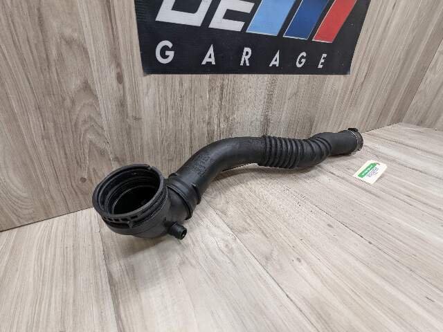 12-18 OEM BMW F22 F30 F32 F33 Intercooler Charge Air Induction Pipe Tract N20