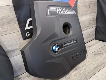 2018 - 2024 BMW X3 G01 Engine Cover 8657035