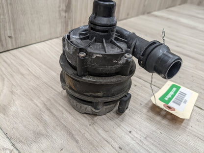 2015-2021 Mercedes-Benz C43 W205 Auxilary Water Coolant Pump A0392024050 OEM