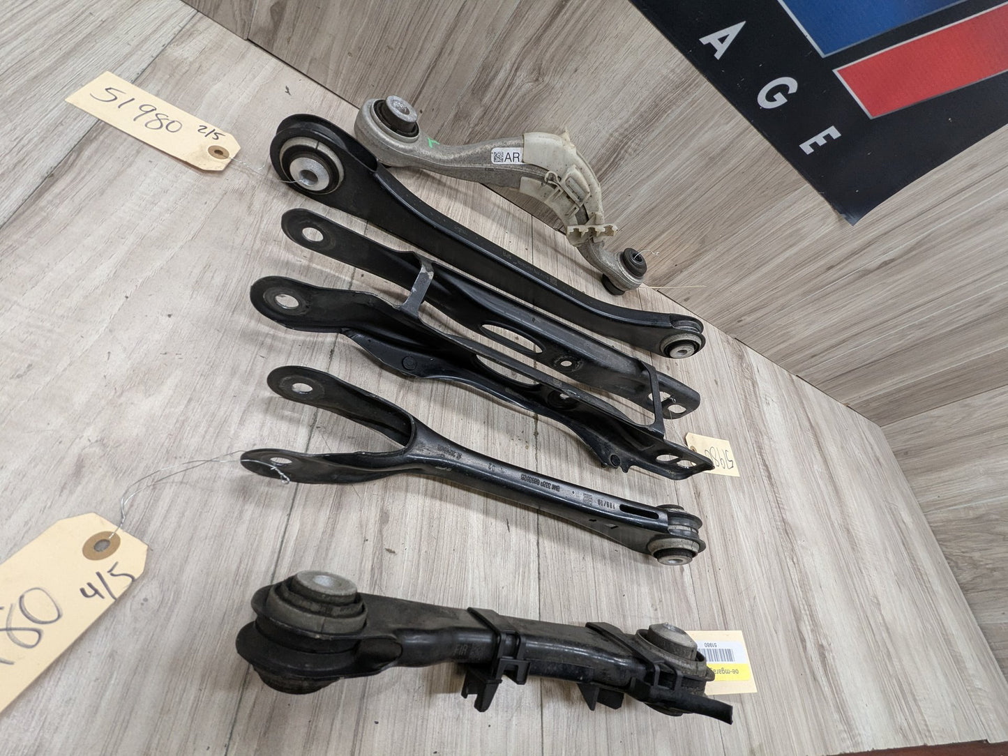 2020 BMW 740i G12 Rear Right Passenger Control Arms SET 6883340 OEM BMW G12 G14 G15 G16 G30 Rear Right Passenger Upper Lower Control Arm SET
