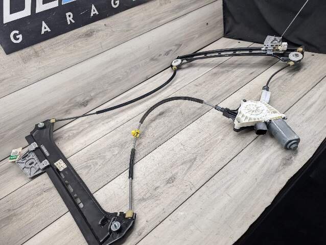 OEM Mercedes A207 C207 W207 Front Right Passenger Door Window Regulator Motor