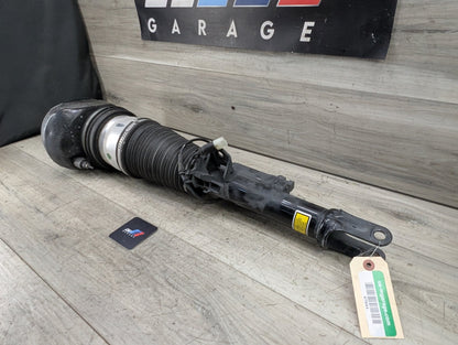 2017 BMW 740i G12 Front Right Passenger Spring Strut Shock Absorber 6877554 AFT BMW 16-22 G11 G12 740i RWD Front Right Passenger Air Shock Strut Absorber