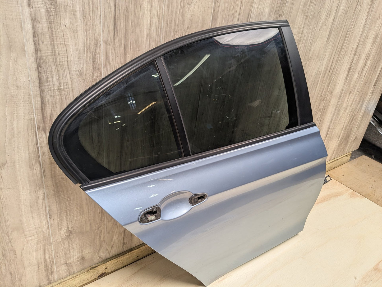 OEM BMW F30 F80 328 330 335 340 M3 Rear Right Passenger Door Shell Panel Blue LIQUID BLUE METALLIC (B40)