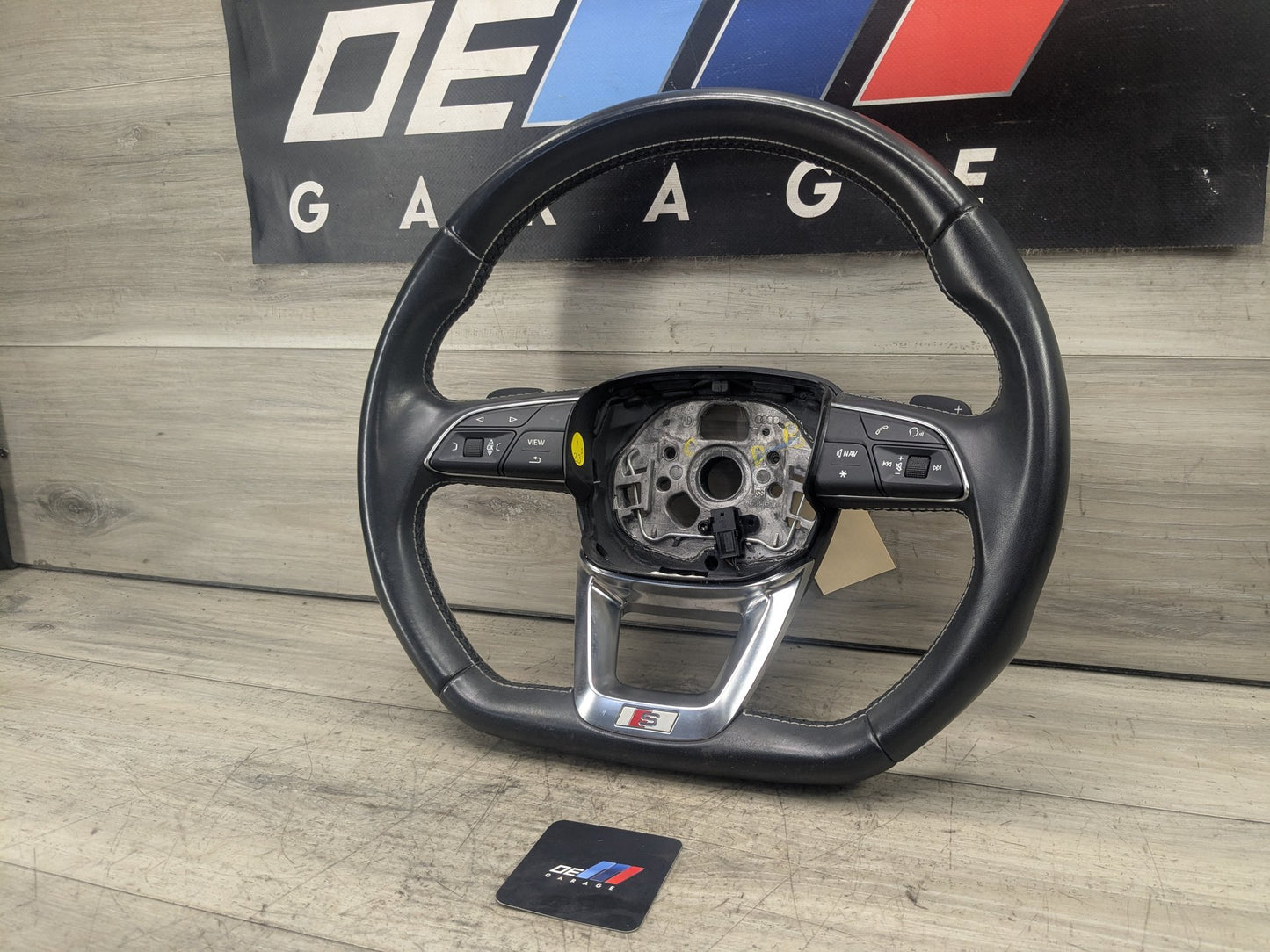 18-20 OEM AUDI Q5 SQ5 SPORT Leather Steering Wheel w/ Switches & Shifters