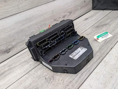 OEM Mercedes A207 W212 E550 Front SAM Module Relay Fuse Junction Box