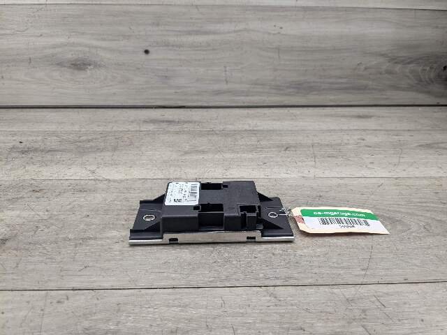 OEM Mercedes W207 E350 E550 Seat Airscarf Control Module Unit