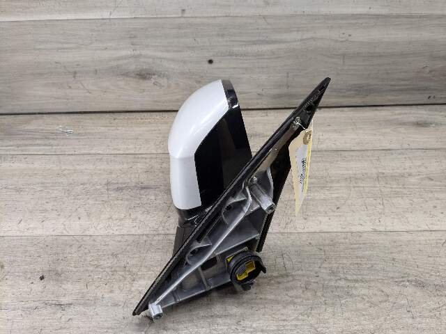 2014 - 2018 BMW X5 F15 Front Right Passenger Side Mirror Assembly 7364002 N55B30M0