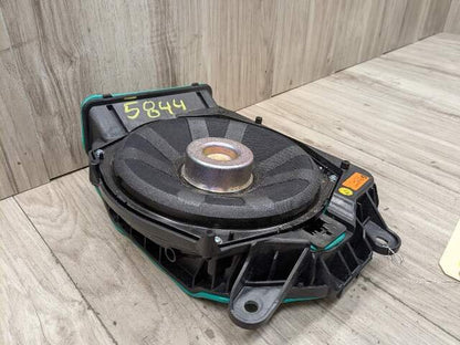 16-22 OEM BMW G30 G12 F90 Front Right Passenger Sub Subwoofer Speaker Harman