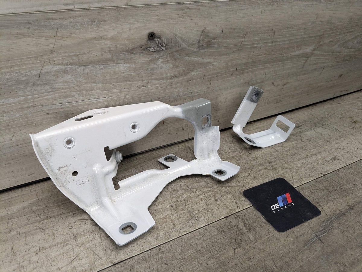 19-24 OEM BMW G29 Z4 Front Right Passenger Side Fender Holder Bracket SET