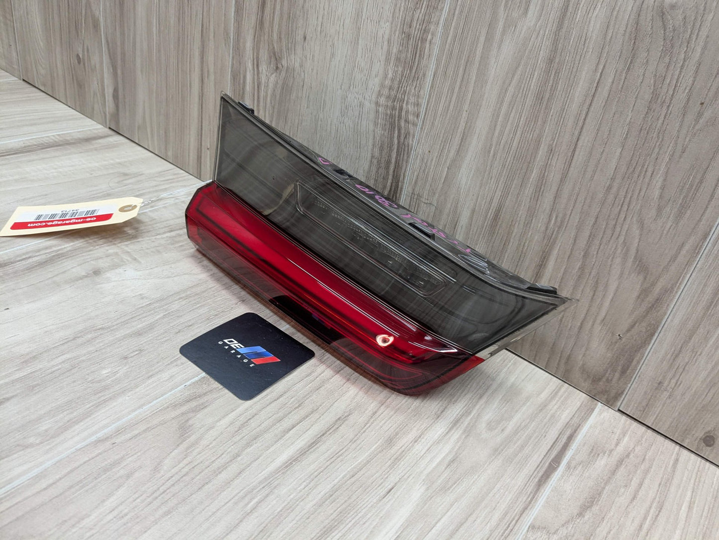 2021 BMW M340i G20 Rear Left Driver Inner Tail Light 7495089 19-21 OEM BMW G20 330 M340 Rear Left Driver Side LED Inner Stop Tail Light