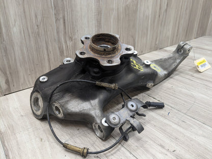 2017-2023 BMW M550i G30 Front Right Passenger Spindle Knuckle w/ Bearing 6884386 OEM BMW G15 G30 530 540 M550 AWD Front Right Passenger Spindle Knuckle Bearing OEM