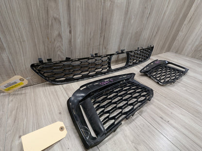 2017-2023 BMW M550i G30 Front Left Right Center Bumper Cover Grilles SET 8064931 17-20 OEM BMW G30 Front Bumper Lower Center Left Right Driver Passenger Grille Trim Black