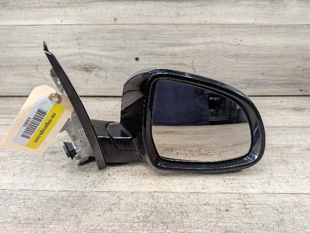2018 - 2024 BMW X3 G01 Front Right Passenger Side Mirror Assembly 8491670 B58B30M0
