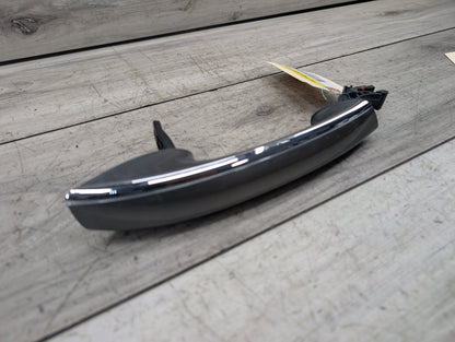 2016-2022 BMW 750i G12 Front or Rear Right Passenger Exterior Door Handle w/ Comfort Access 7413564 OEM
