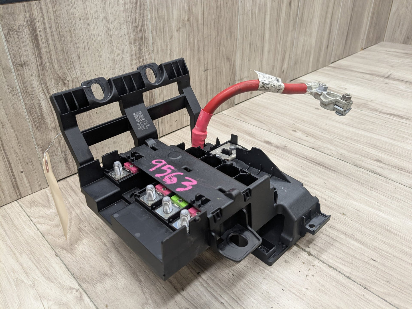 16-22 OEM BMW G12 G30 Rear Positive Battery Power Distribution Junction Fuse Box