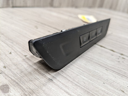 OEM BMW F90 M5 G30 530 540 M550 Front Right Passenger Seat Memory Switch Button