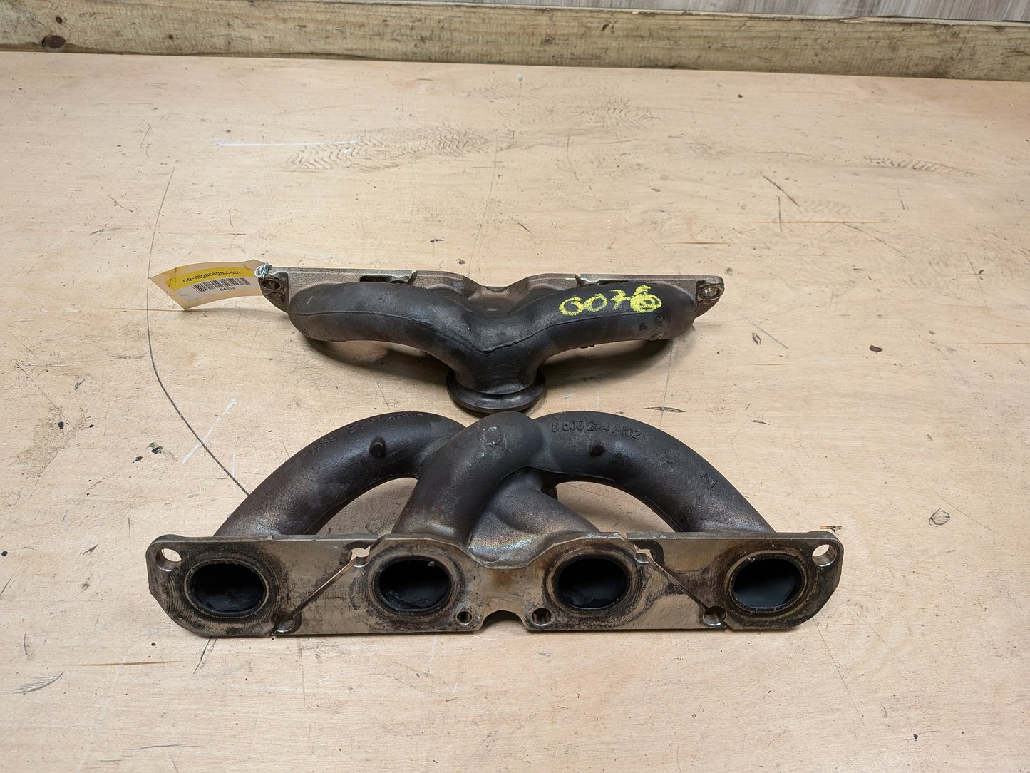 OEM BMW G11 G12 G30 Engine N63R V8 4.4L Twin Turbo Exhaust Manifold Headers SET