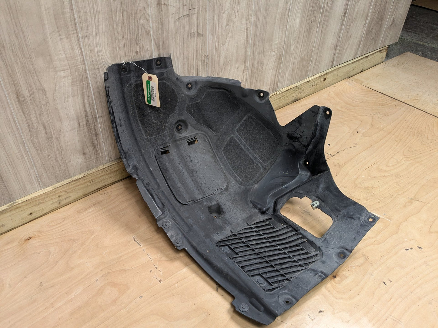16-19 OEM BMW G11 G12 740 750 Front Left Driver Fender Liner Wheel Splash Shield