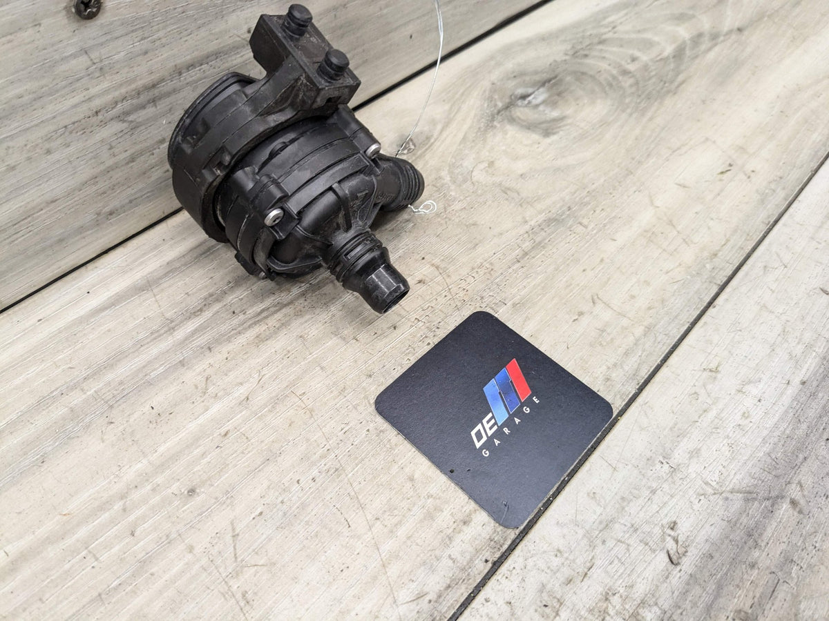 OEM BMW F97 F98 G01 G02 G05 G06 G07 I8 X3 X4 X5 X6 X3M Auxililiary Water Pump