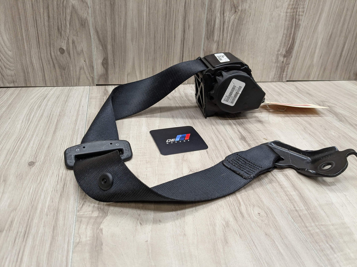 15-19 OEM BMW F16 F86 X6 X6M Rear Left Driver Side Seatbelt Seat Belt Retractor