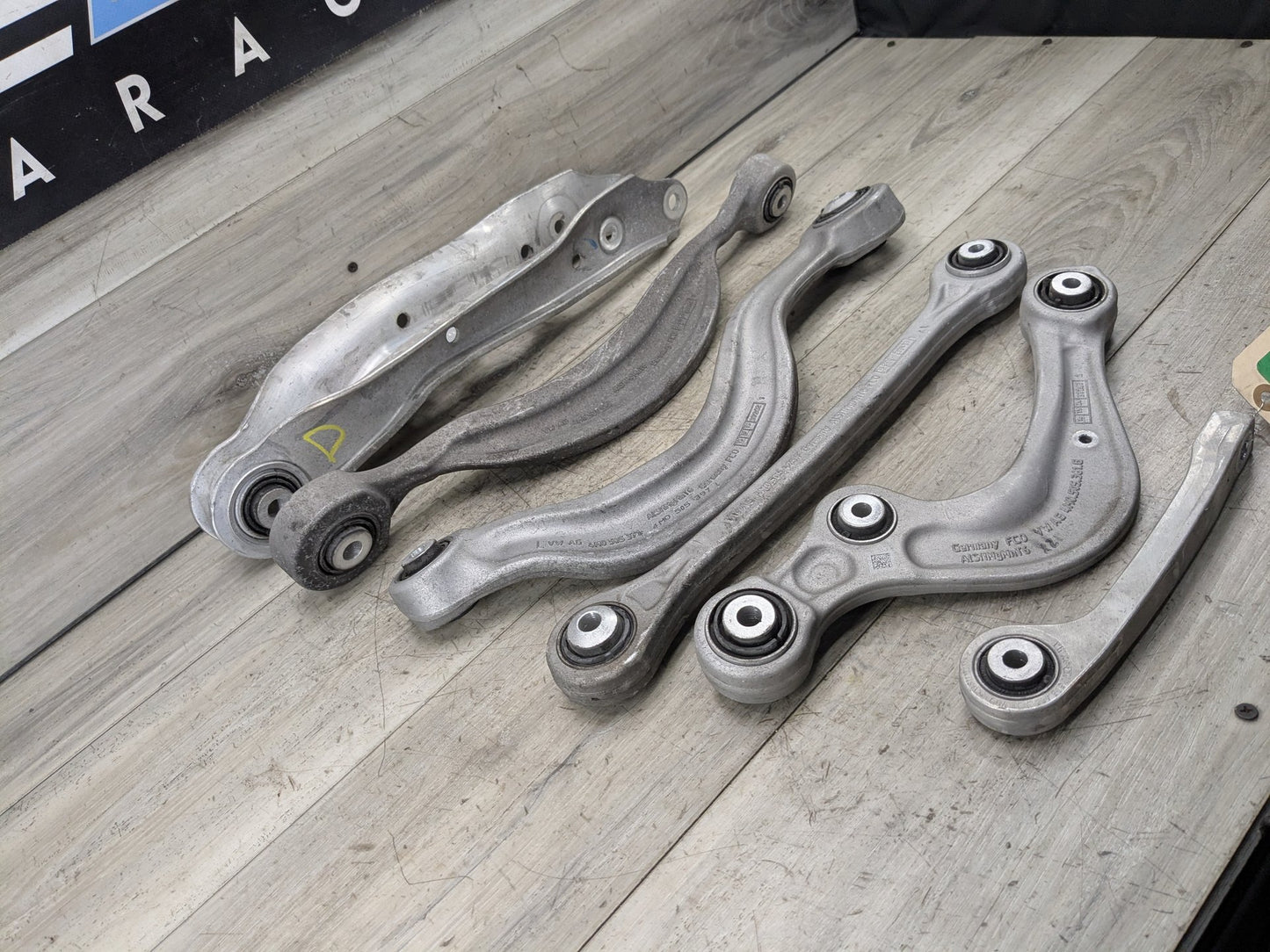 18-24 OEM AUDI Q5 SQ5 Rear Left Driver Upper Lower Control Arm SET