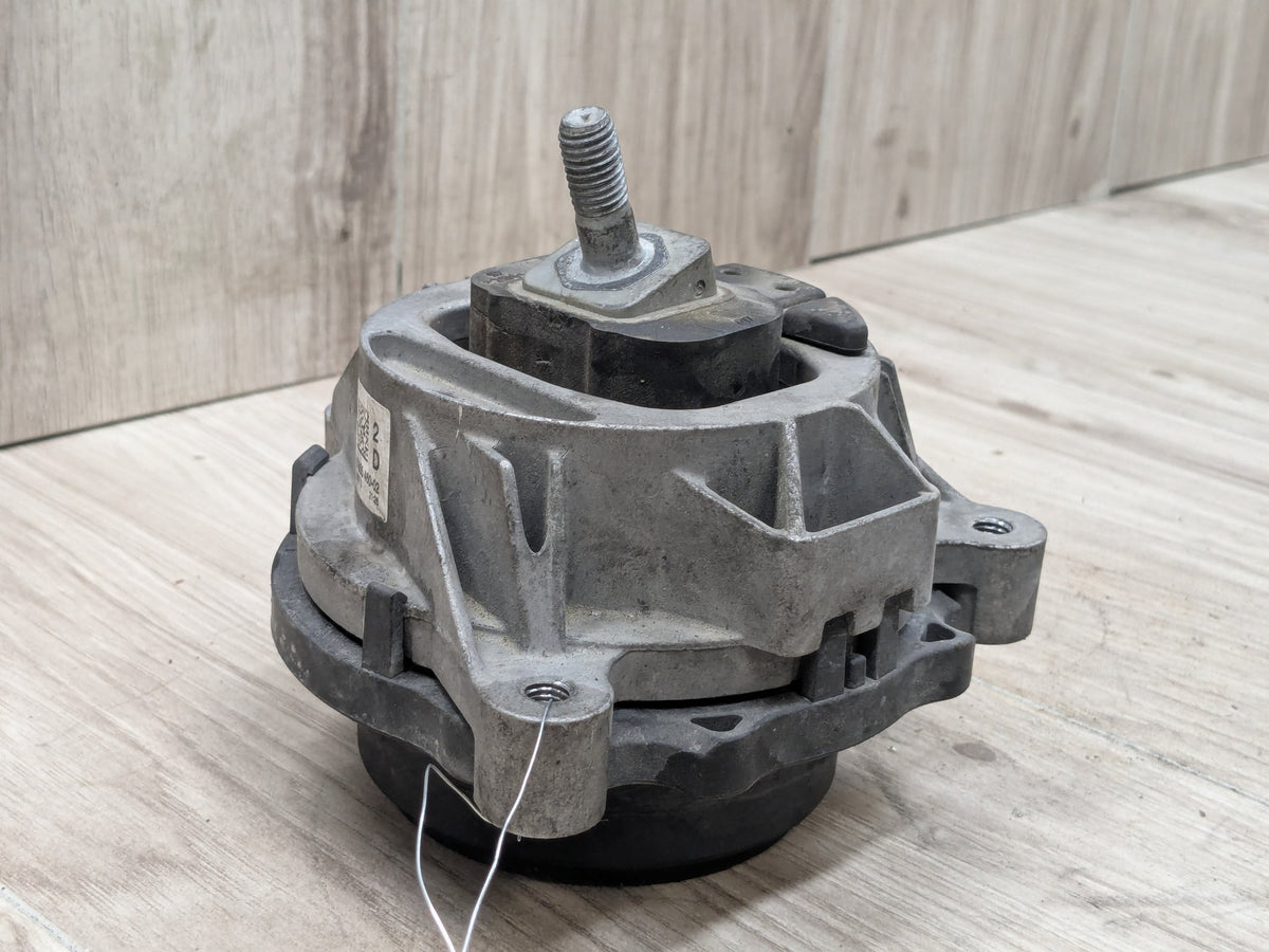 OEM BMW F30 F32 F36 335 340 435 440 Engine N55 B58 Right Passenger Motor Mount