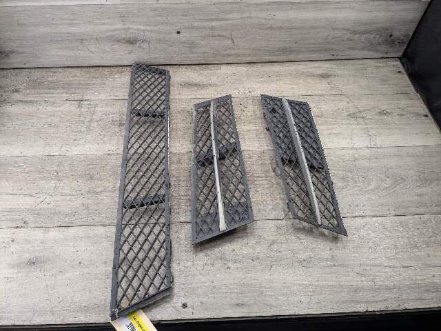 *OEM BMW Front Left Right Center Lower Bumper Grille Vent Trim