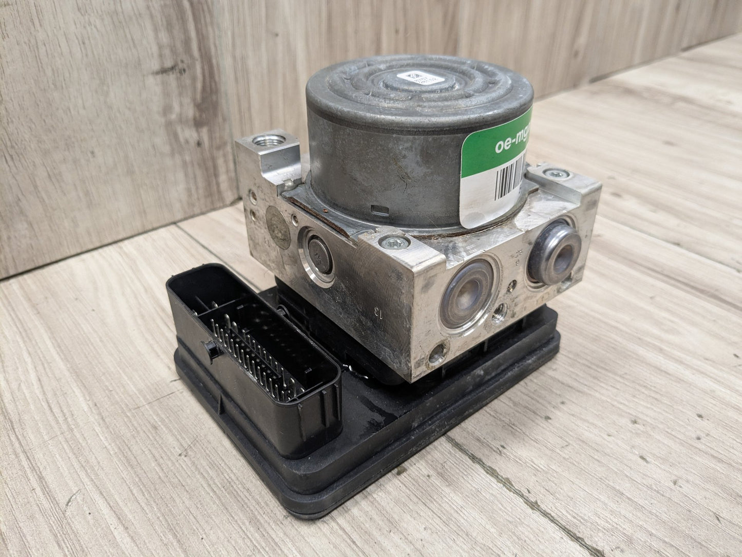 2015-2021 Mercedes-Benz C43 W205 ABS Pump Module A2534310000 OEM