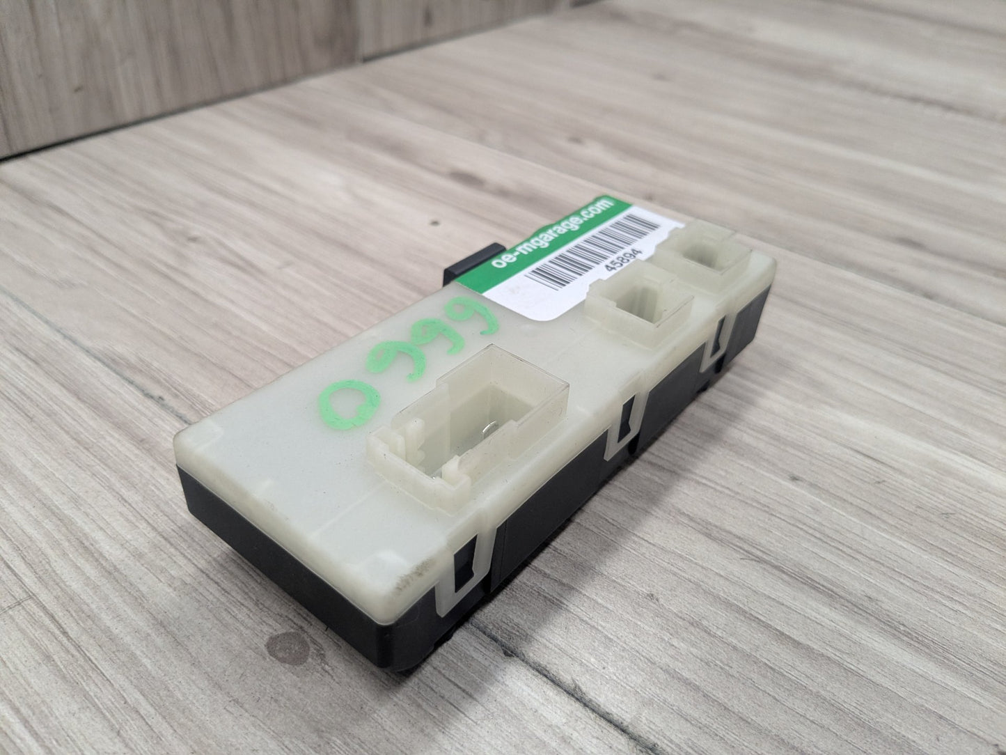 PRE-LCI OEM BMW F90 G01 G12* G20 G30 X3 M5 Trunk Tailgate Decklid Control Module