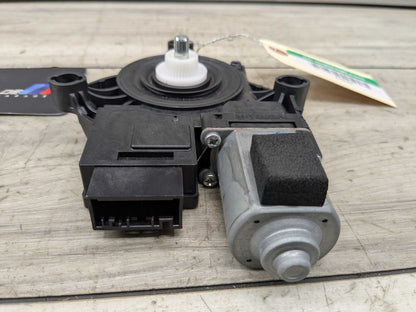 2021 BMW 330i G20 Front Left Driver Door Window Glass Regulator Motor 8498859 OEM BMW G20 G80 330 M340 M3 FRONT Left Driver Side Door Window Regulator Motor