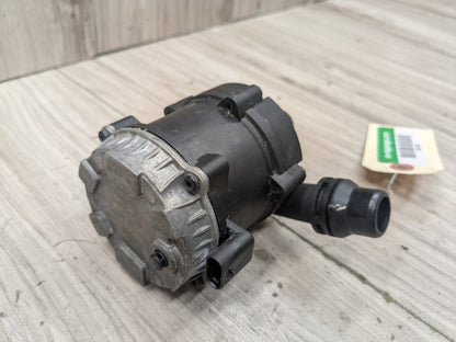 16-24 OEM BMW F90 G11 G12 G30 M5 Engine Electric Auxiliary Water Coolant Pump
