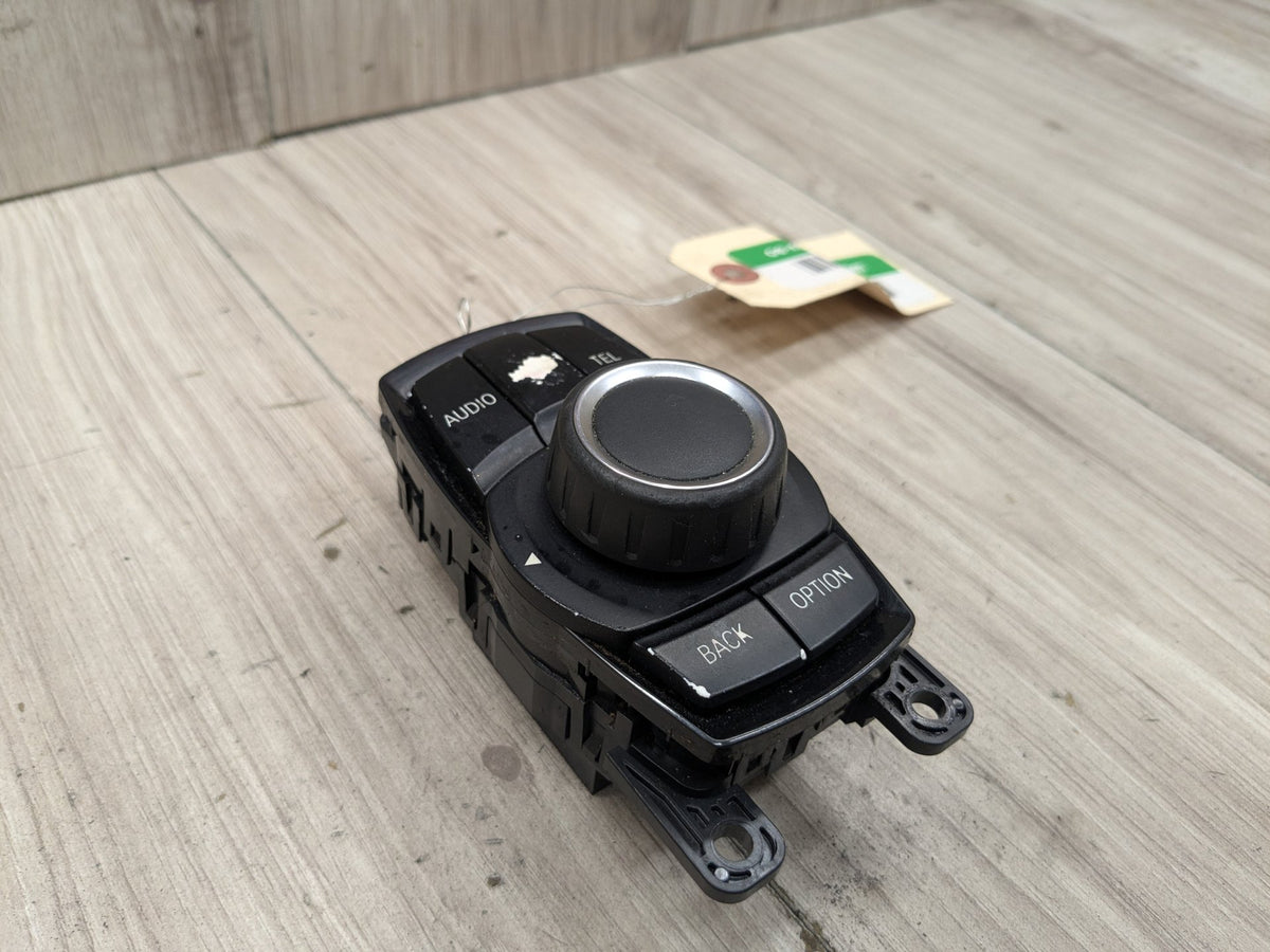 OEM BMW F15 F22 F30 F32 F36 F48 F80 M3 M4 X5 Info iDrive Controller Knob Button
