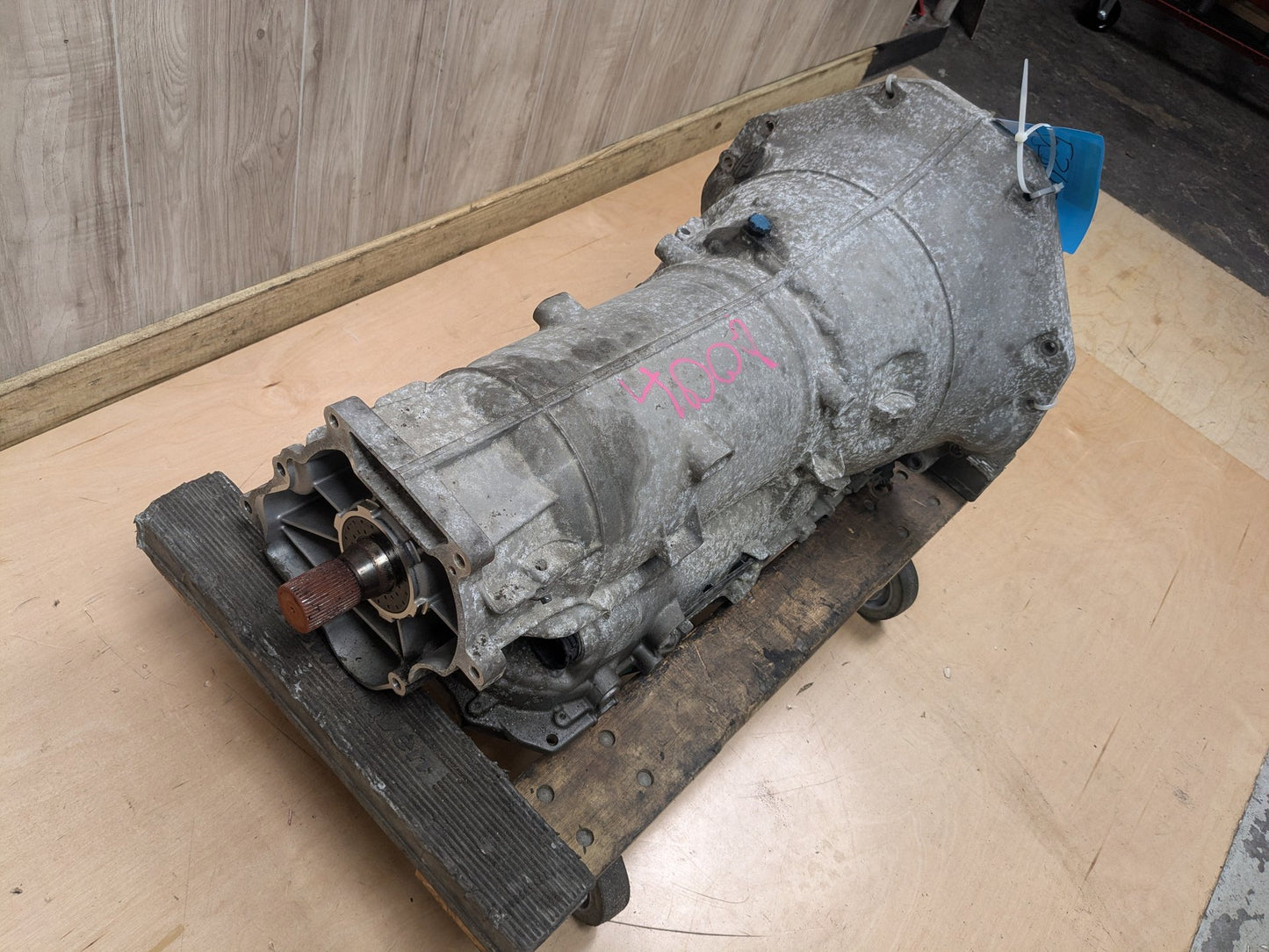 13-15 BMW F01 F02 750i N63 xDrive AWD Automatic Transmission Gearbox 8HP70X OEM