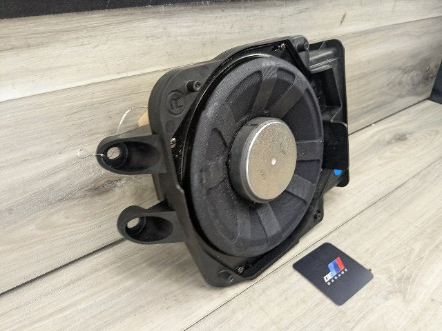 16-24 OEM BMW F39 F44 F48 X1 Right Passenger Sub Subwoofer Audio Speaker HIFI