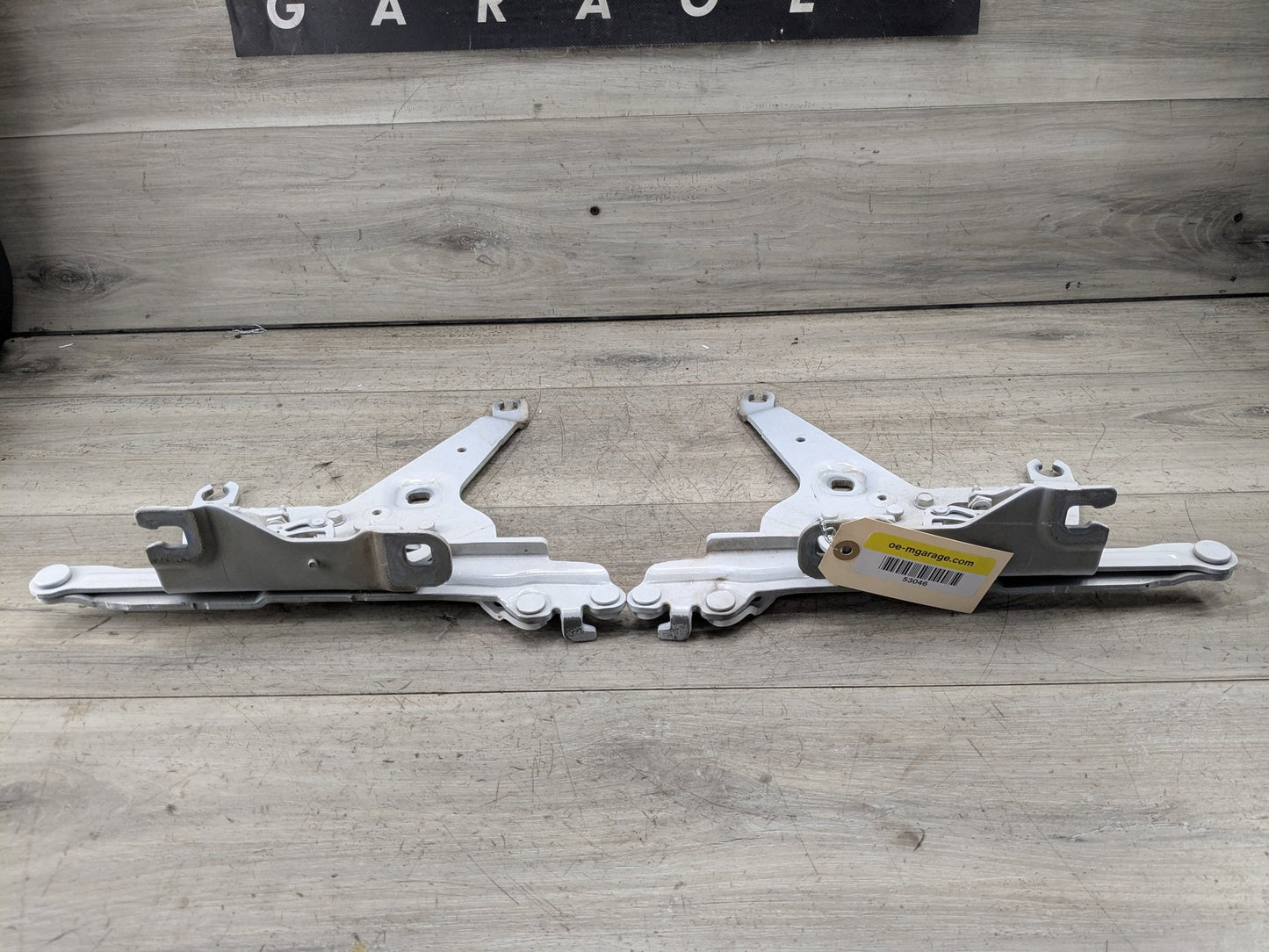 OEM BMW F15 F16 F85 X5 X6 Left Right Hood Hinge Support Bracket Brace SET