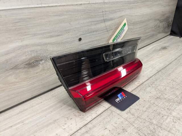 2019 BMW 330i G20 Rear Left Driver Inner Tail Light 7420455 19-21 OEM BMW G20 G80 330 M340 M3 Rear Left Driver LED Inner Stop Tail Light