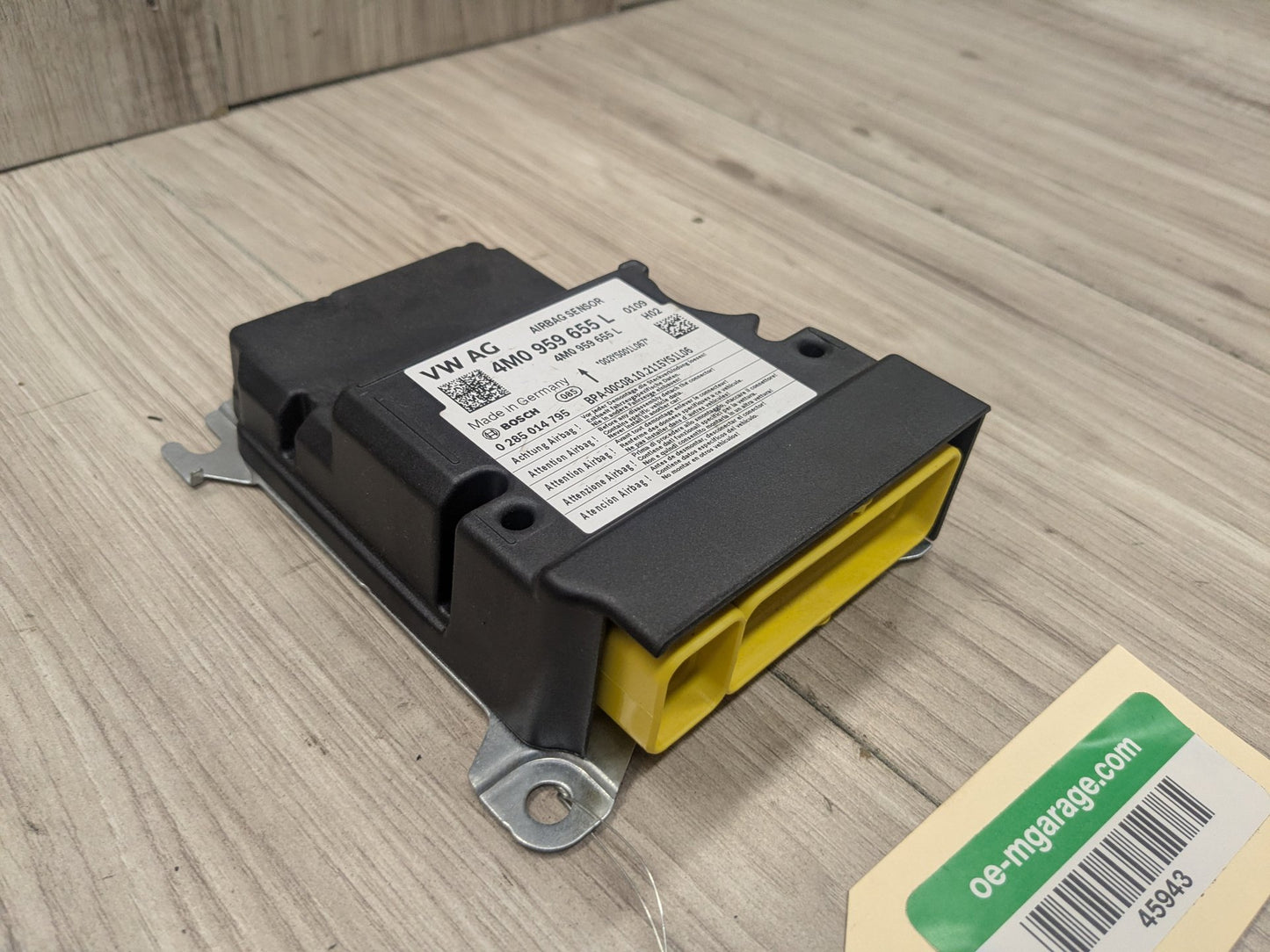 17-19 OEM AUDI Q7 SRS Airbag Sensor Control Module Unit