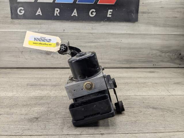 2003 - 2008 BMW Z4 E85 ABS Pump Module 6762868 M54