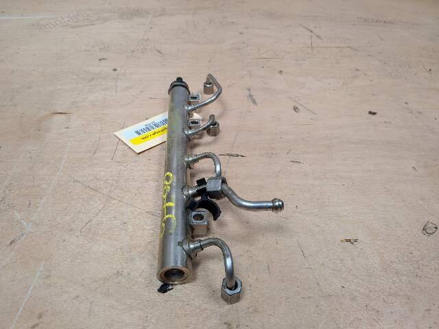 PRE-LCI OEM BMW G12 750 G30 M550 Engine N63R Right Fuel Injector Rail Lines 5-8