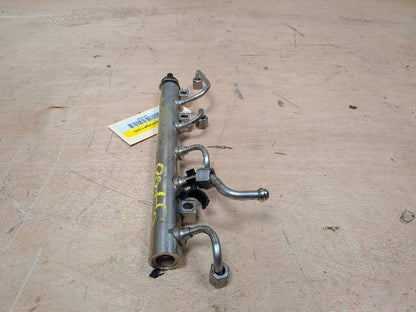 PRE-LCI OEM BMW G12 750 G30 M550 Engine N63R Right Fuel Injector Rail Lines 5-8
