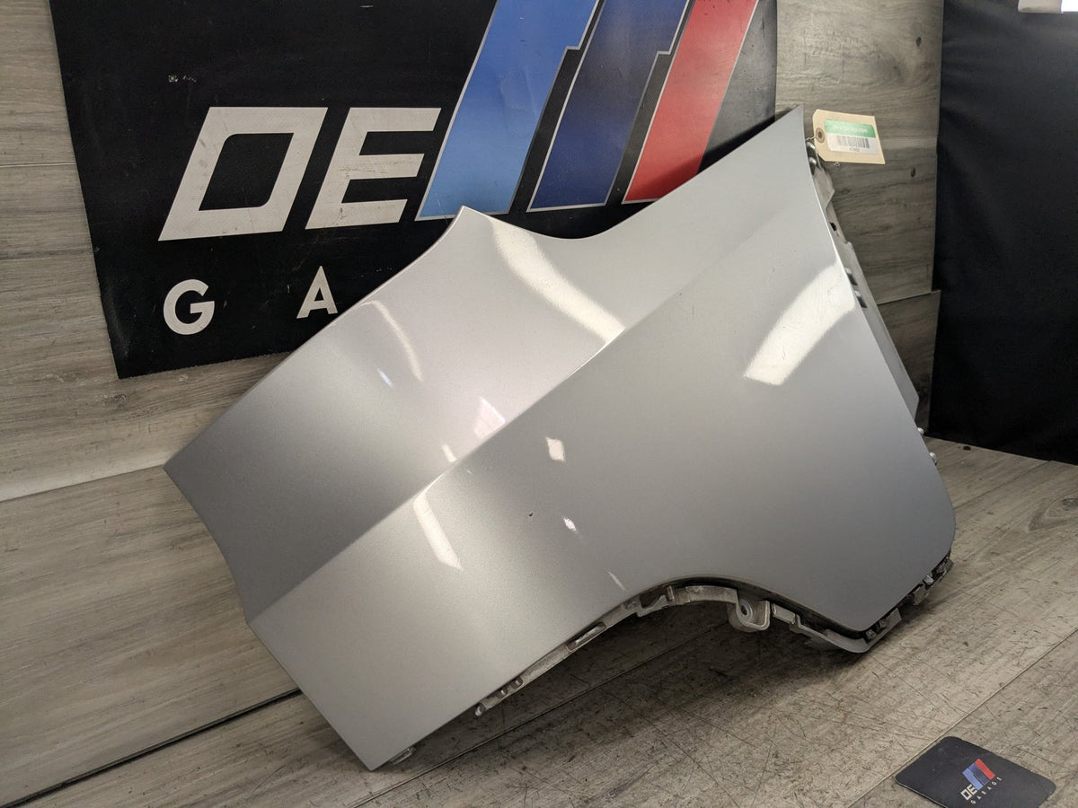 *07-13 OEM BMW E70 X5 Rear Right Passenger Side Bumper Quarter Panel Cover