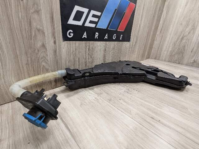 OEM BMW F97 F97 X3 X4 X3M X4M Windshield Wipe Washer Bottle Tank Reservoir