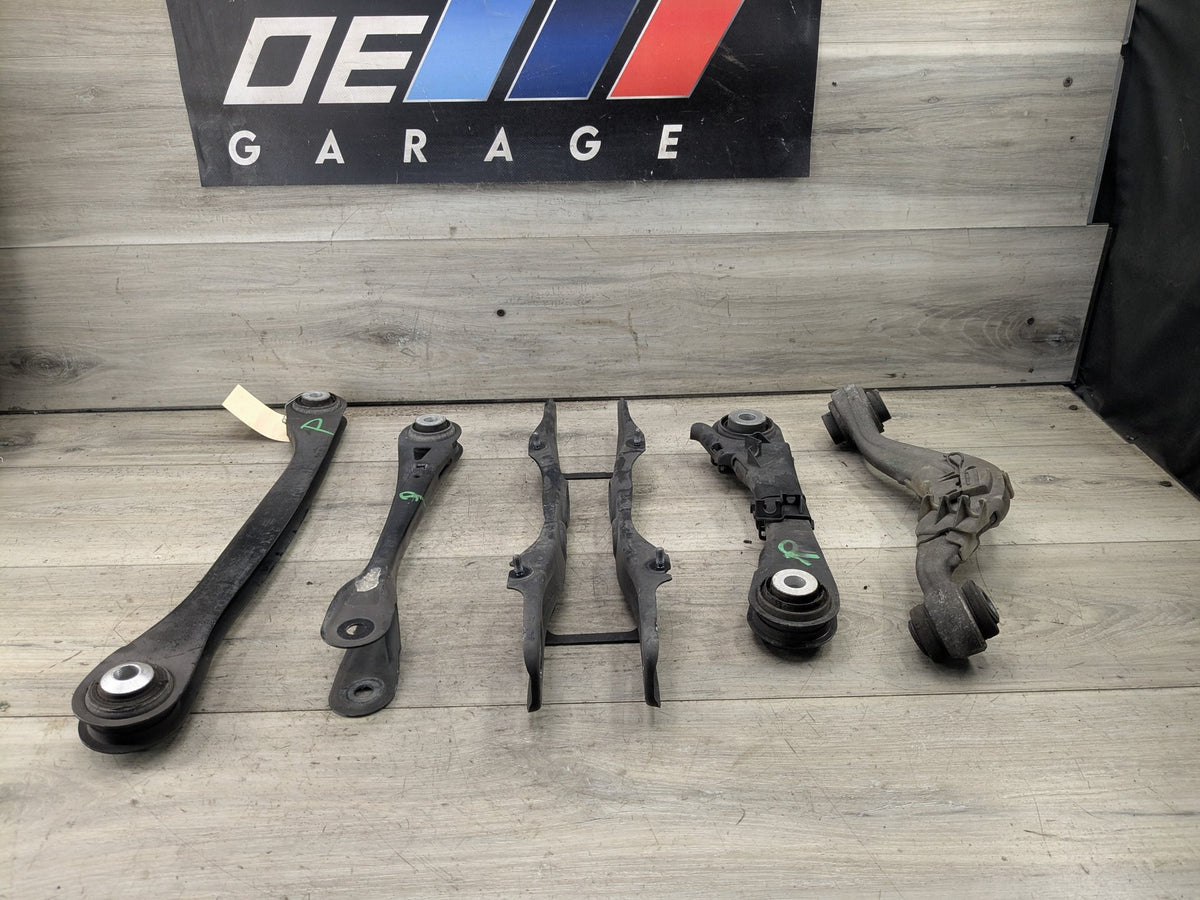 2017-2023 BMW M550i G30 Rear Right Passenger Control Arms SET 6861114 OEM BMW G11 G12 G14 G15 G16 G30 Rear Right Passenger Upper Lower Control Arm SET