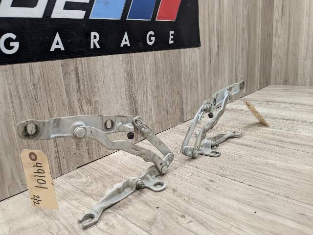 03-08 OEM BMW E85 Z4 Rear Left Right Trunk Lid Hinges PAIR White 300