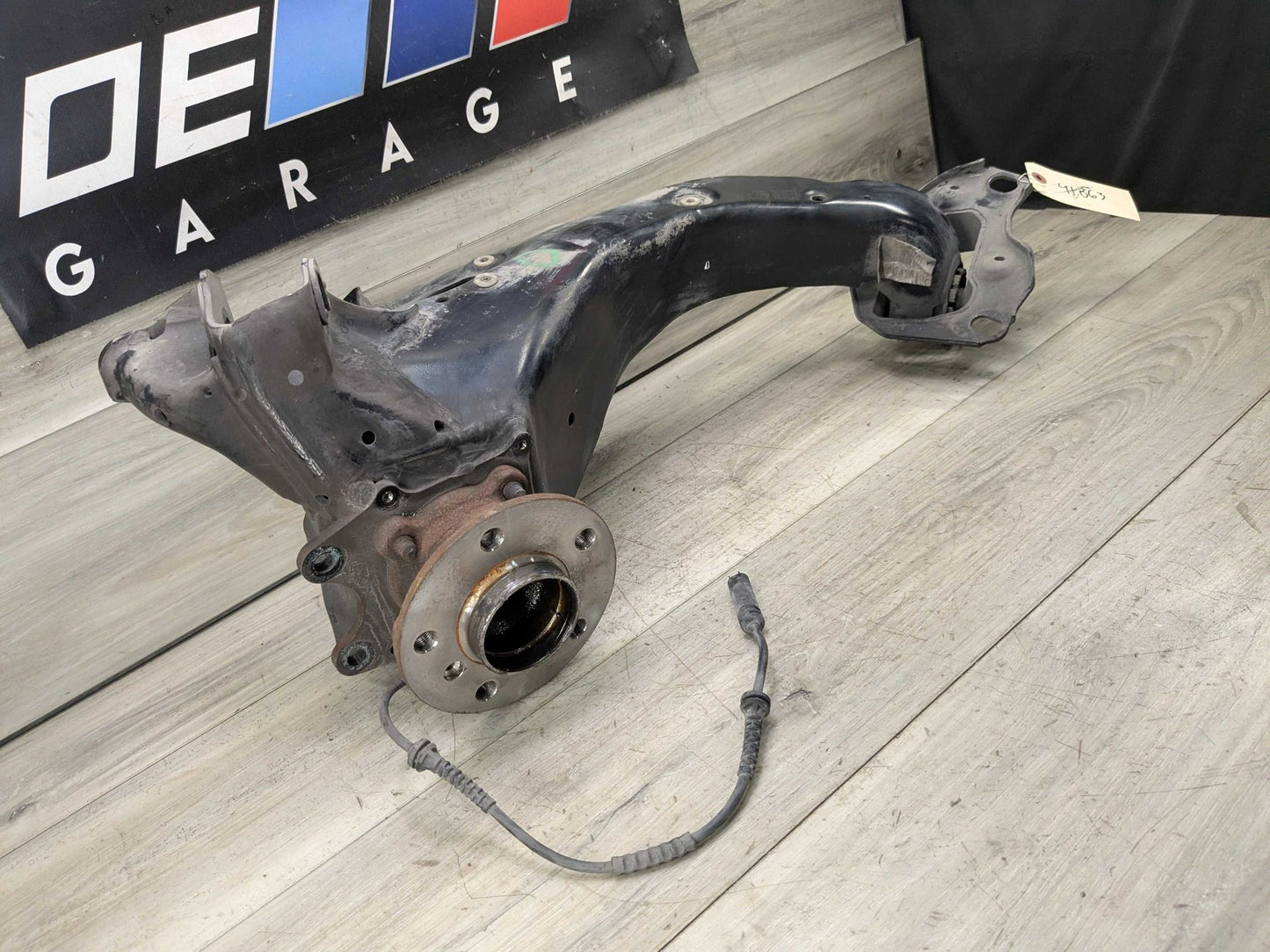 OEM BMW F39 F44 F48 X1 X2 Rear Left Driver Trailing Control Arm Knuckle Spindle