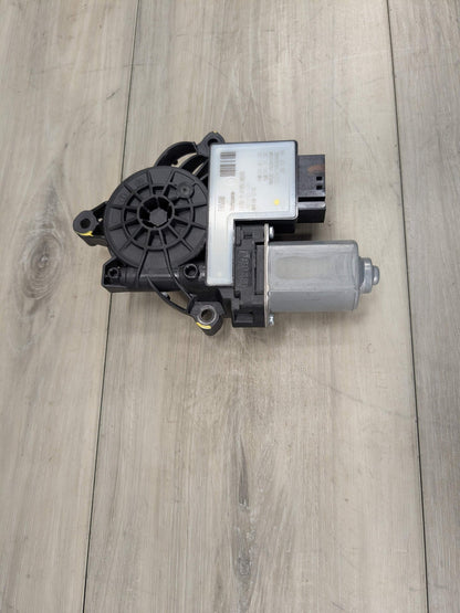 2020 BMW 330i G20 Front Left Driver Door Window Glass Regulator Motor 8495869 OEM BMW G20 G80 330 M340 M3 FRONT Left Driver Side Door Window Regulator Motor