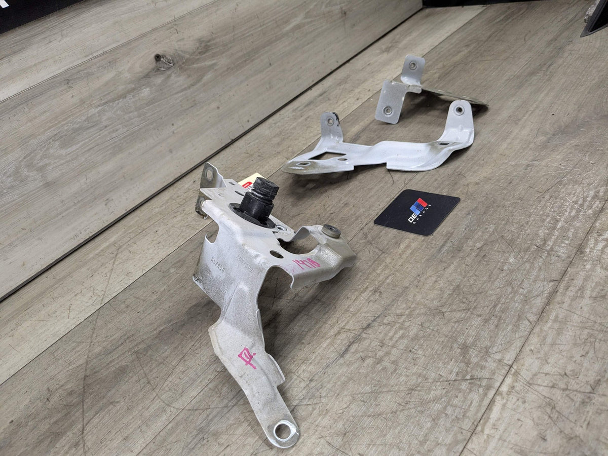 19-24 OEM BMW G20 330 M340 Front Right Passenger Side Fender Holder Bracket SET